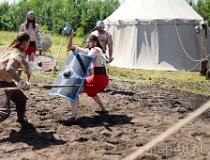 Buczek. Obóz „przetrwania” dla Gladiatorów, Legionistów i woźniców Rydwanów. (fot. Phillip Skraba)